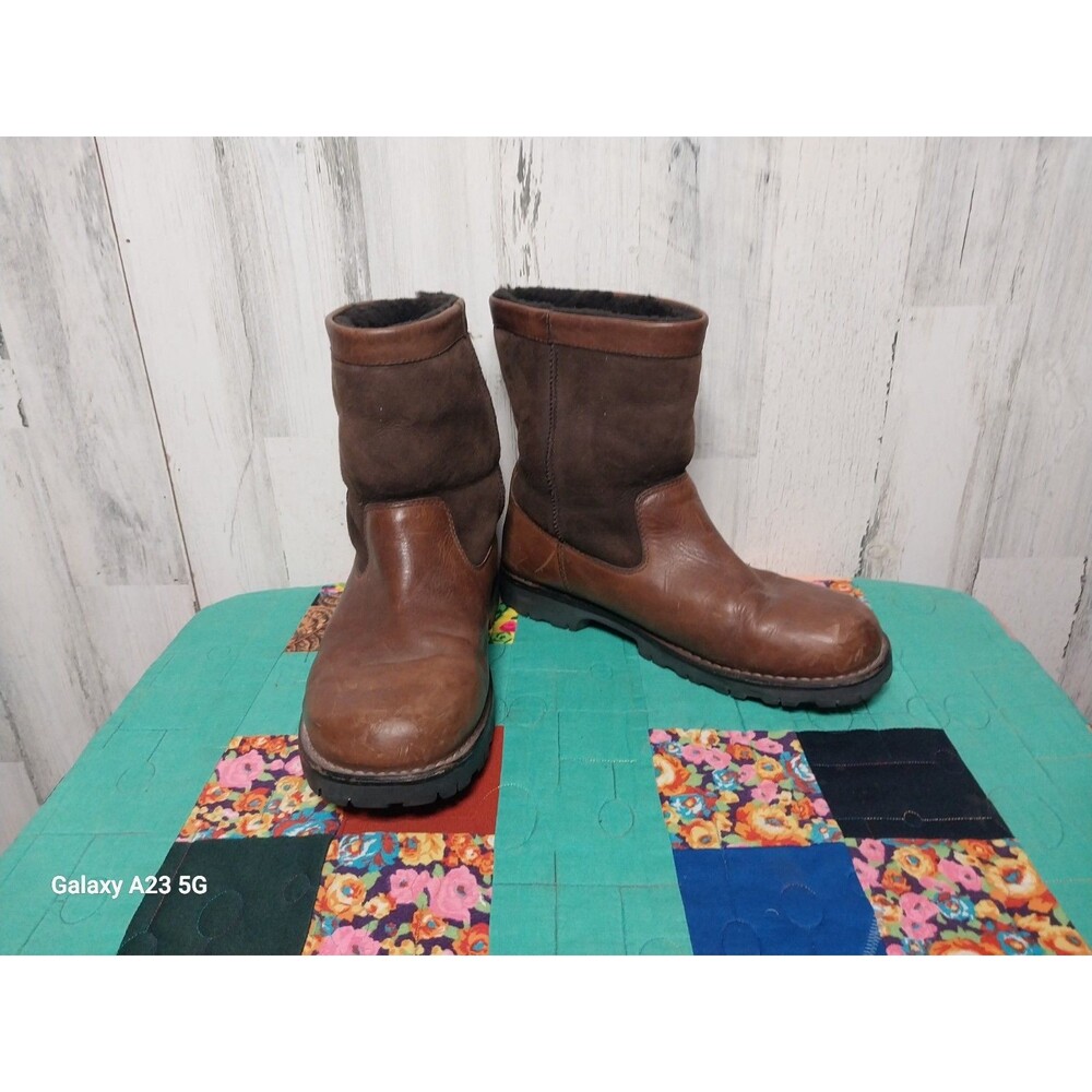 UGG Australia 5143 Mens Brown Leather Shearling Lined Winter Boots Size 12